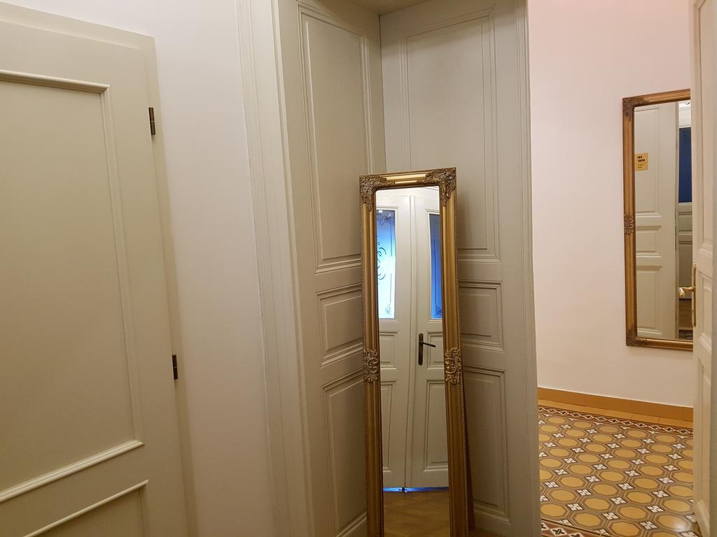 Charles Apartment Praga Exterior foto